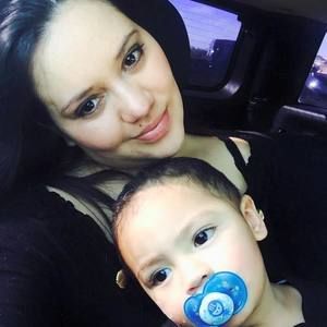 Meet your Posher, Jenny